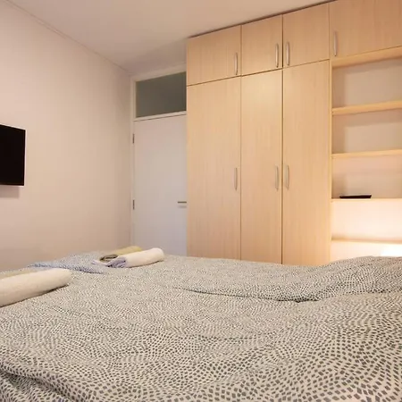 Sava Centar-arena, Ema Apartment